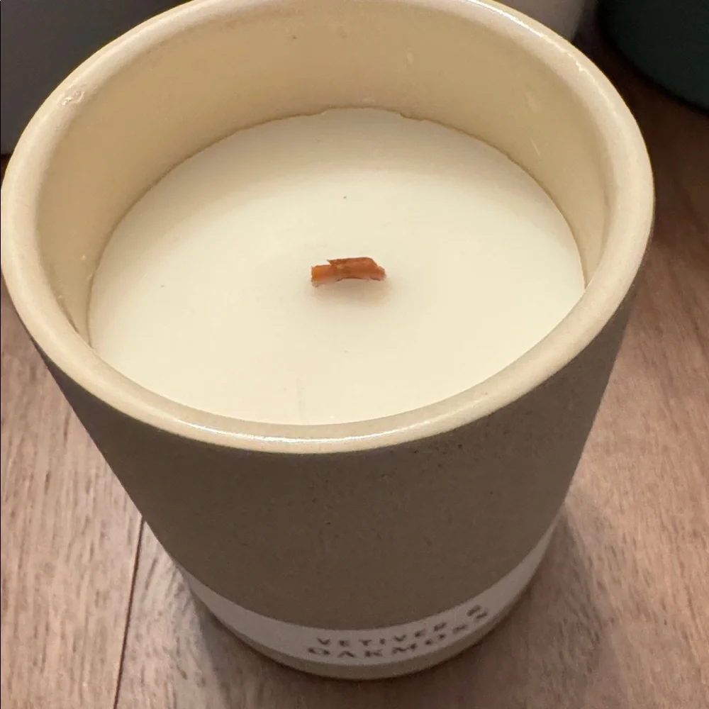Threshold Candle, NWT, Wood Wick, Vetiver & Oakmoss